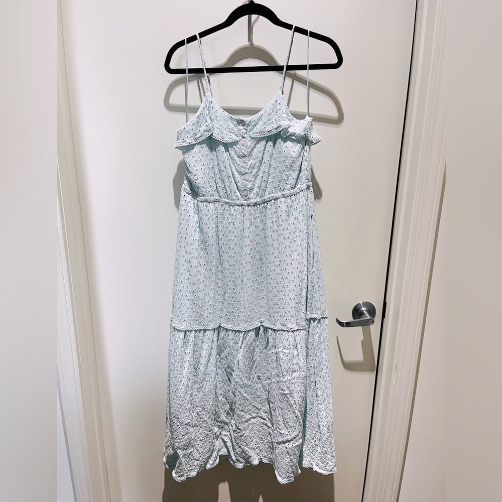 Lost & Wander Blissful Blues Eyelet Detail Maxi Dress~ size L - Picture 5 of 12